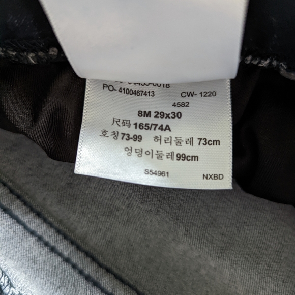 Levi Totally Shaping Pull On Skinny Jegging Size 8 - Picture 4 of 4